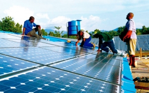 Hospital de niños en Haití  funciona con energía solar.