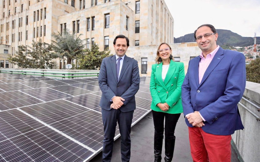 Con Paneles Solares: MinHacienda ahorrará más de $50 millones anuales en consumo de energía