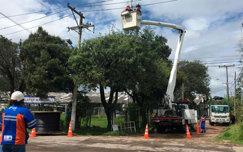 Enel-Codensa ejecuta plan de inversiones en 5 de las localidades de Bogotá para fortalecer el servicio