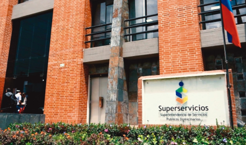 Superservicios- impulsando las energías renovables para un estado sostenible