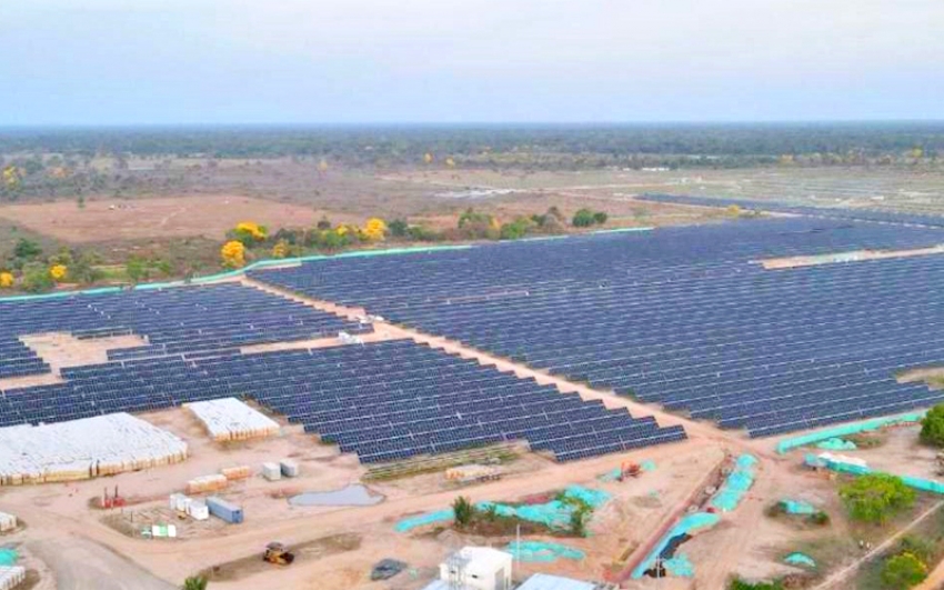 En Colombia parque solar La Loma entrega el primer kilovatio hora de energía