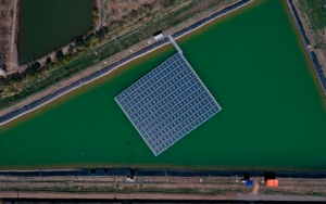 Chile inaugura planta solar flotante más grande del país