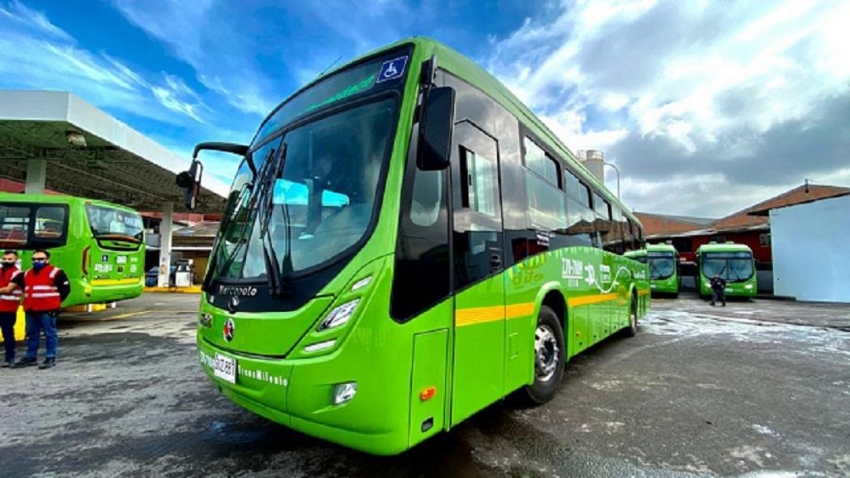 En Bogotá, durante el mes de abril entrarán en operación 406 buses eléctricos