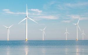 ¿Por qué es necesario construir una infraestructura de energía renovable para una economía circular?