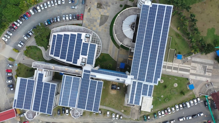 En Colombia, Enerpereira inaugura 5 proyectos de energía solar